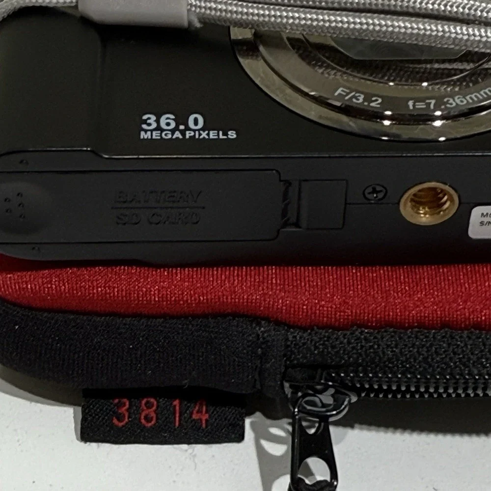 Rosedeca digital camera - Works As Shown In‎ Picture. 36.0 Megapixel